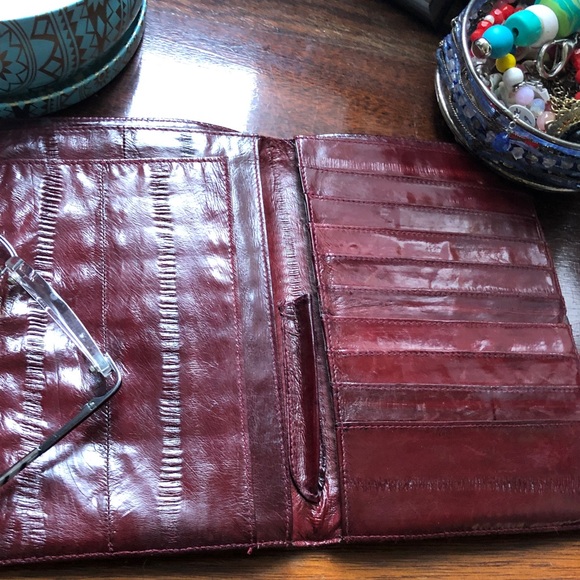 EEL Wallet - Picture 2 of 6